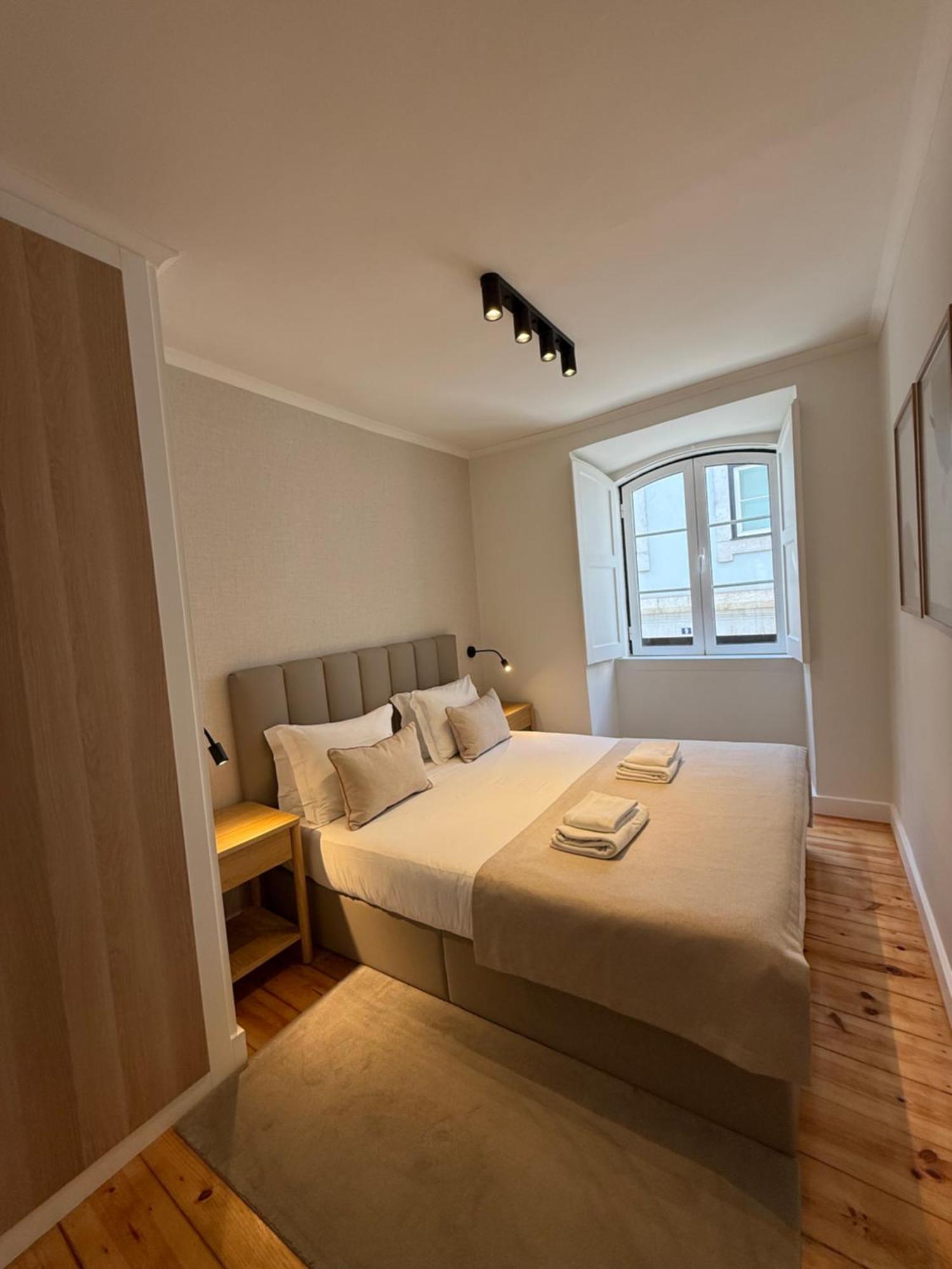C1 Remodeld Beautiful Charming 2Br Apartment - Bairro Alto Lisboa Exteriör bild