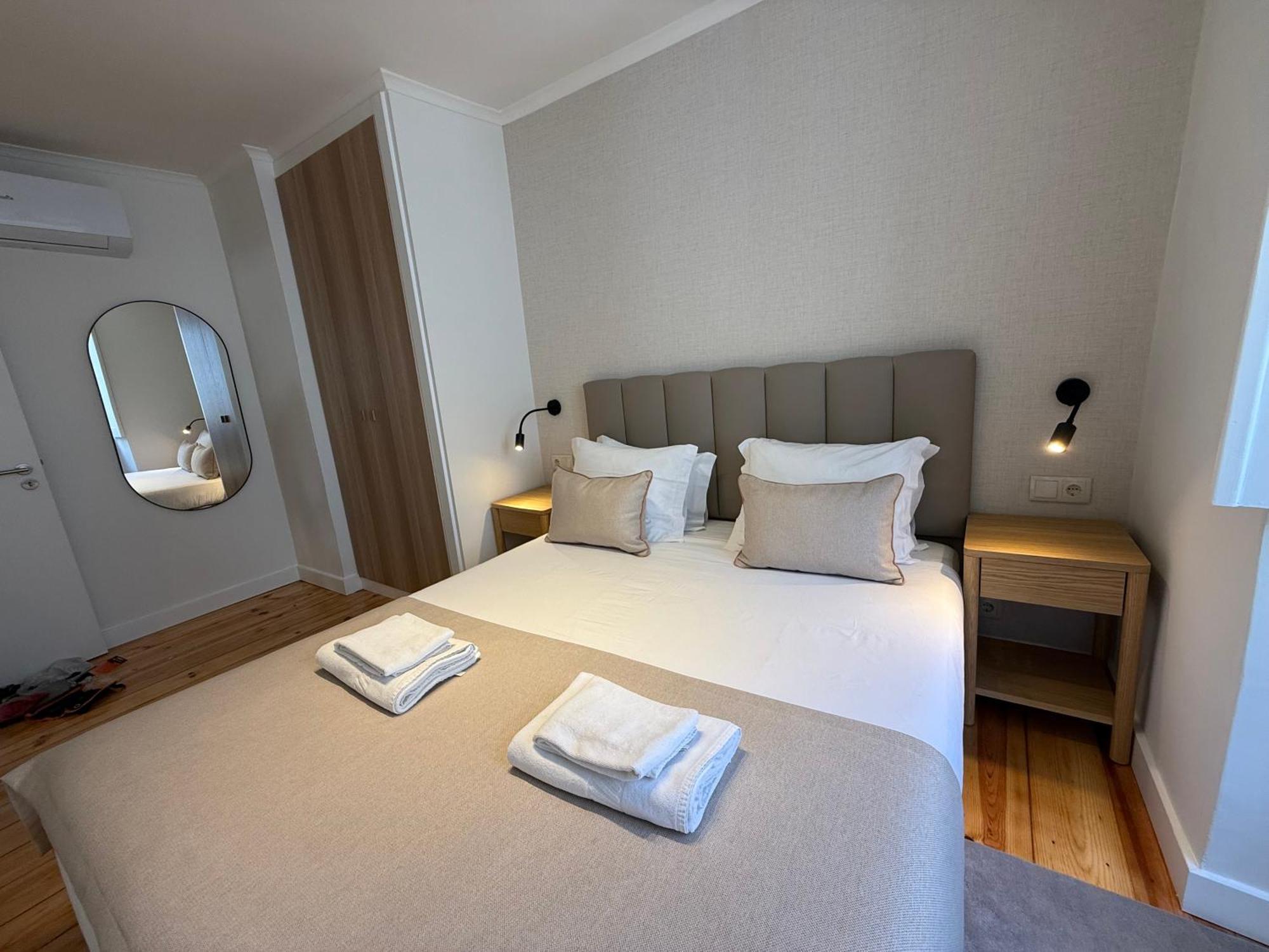 C1 Remodeld Beautiful Charming 2Br Apartment - Bairro Alto Lisboa Exteriör bild